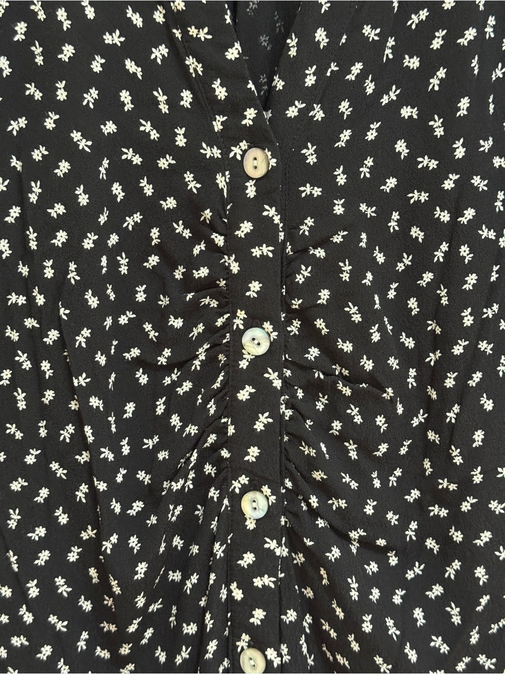 Madewell Button-Front Midi Shirtdress in Floral - Picture 8 of 8